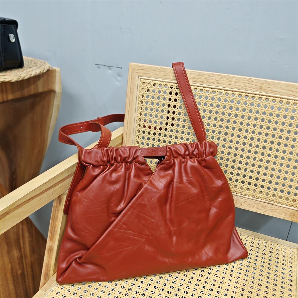 2025新款真皮专柜品牌软皮女士包