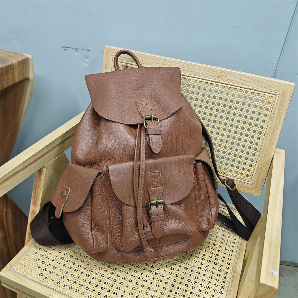 真皮男士旅行库存大容量双肩背包