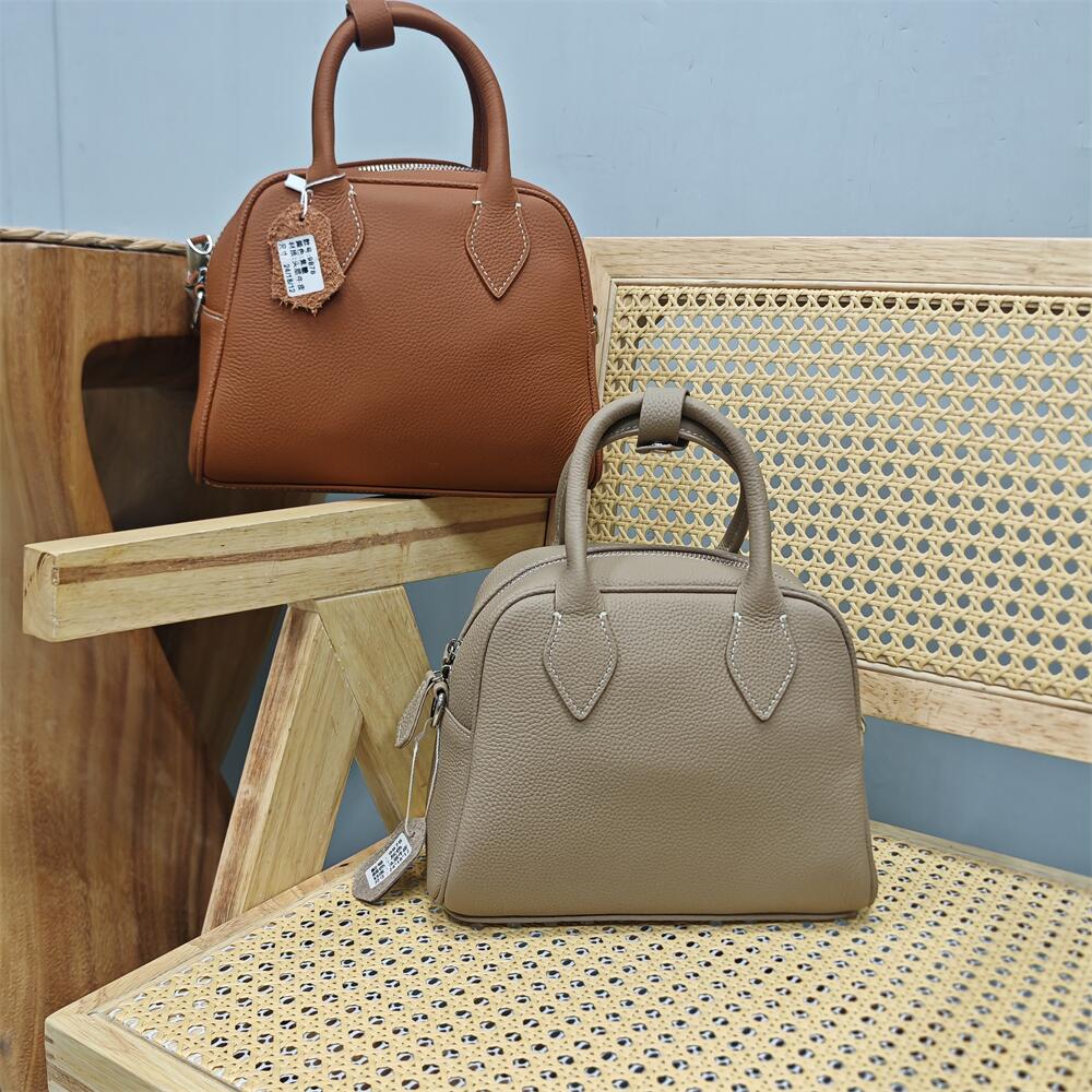 新款秋冬专柜品牌百搭真皮女包