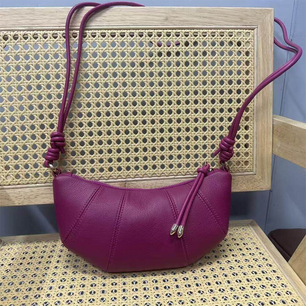 头层牛皮拼接新月牛角真皮百搭2026新款单肩斜挎胸包饺子包女士包,箱包皮具/热销女包/男包,通用款女包,淘宝优惠券,粉丝福利购,淘宝优惠卷