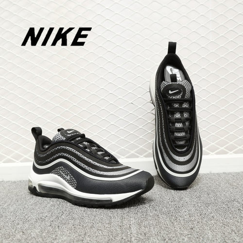 耐克AirMax女子跑步鞋