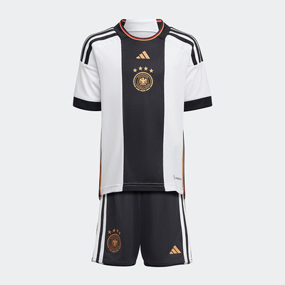 阿迪达斯小童款主场足球运动套装