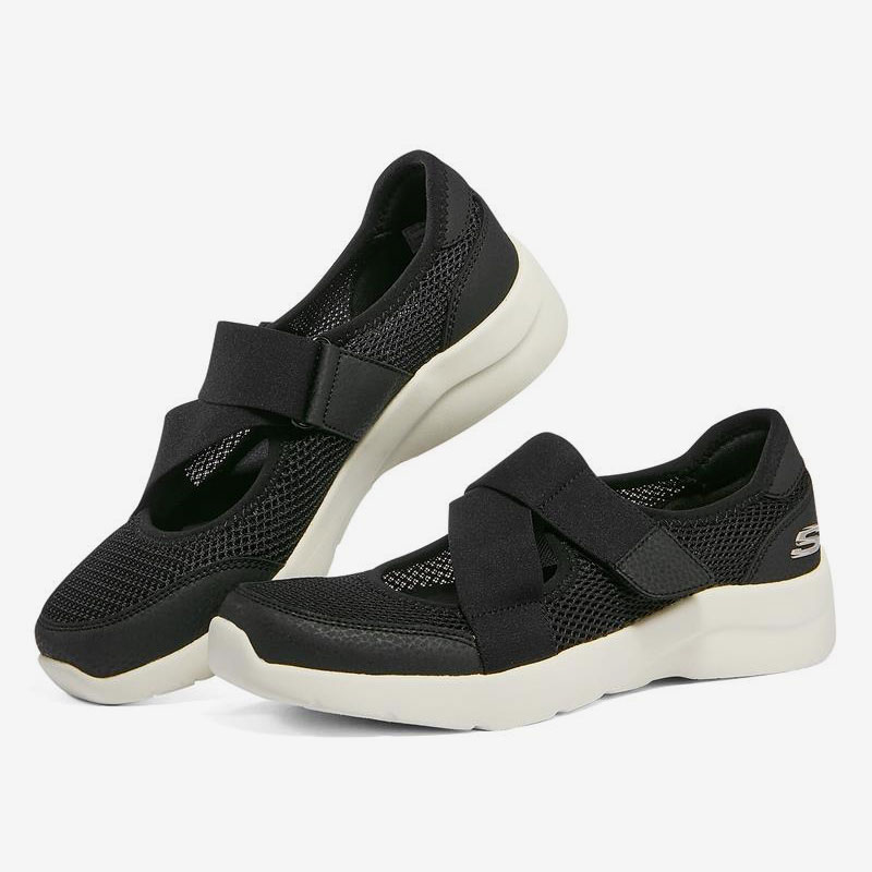 斯凯奇女子运动休闲鞋896026-BKW