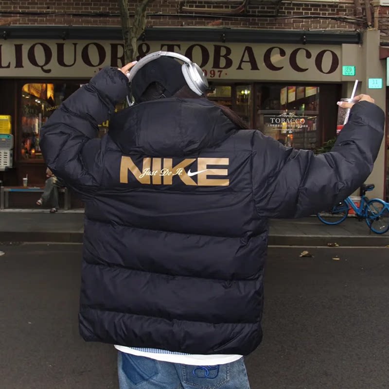 Nike耐克冬季新款羽绒服厚款连帽运动服男士防水外套休闲装HQ4183