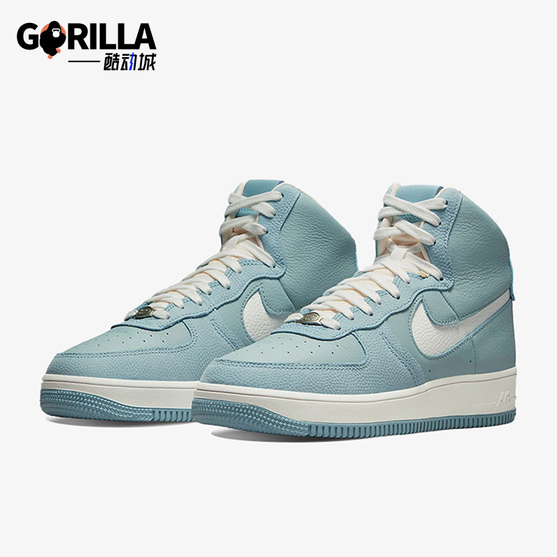 耐克女士轻便耐磨运动板鞋