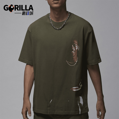 耐克男士图案宽松圆领休闲短袖