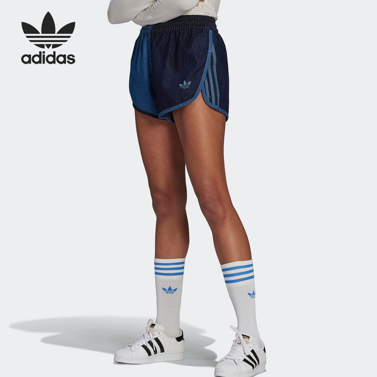 Adidas/阿迪达斯官方正品三叶草女子复古撞色牛仔运动短裤 GM537