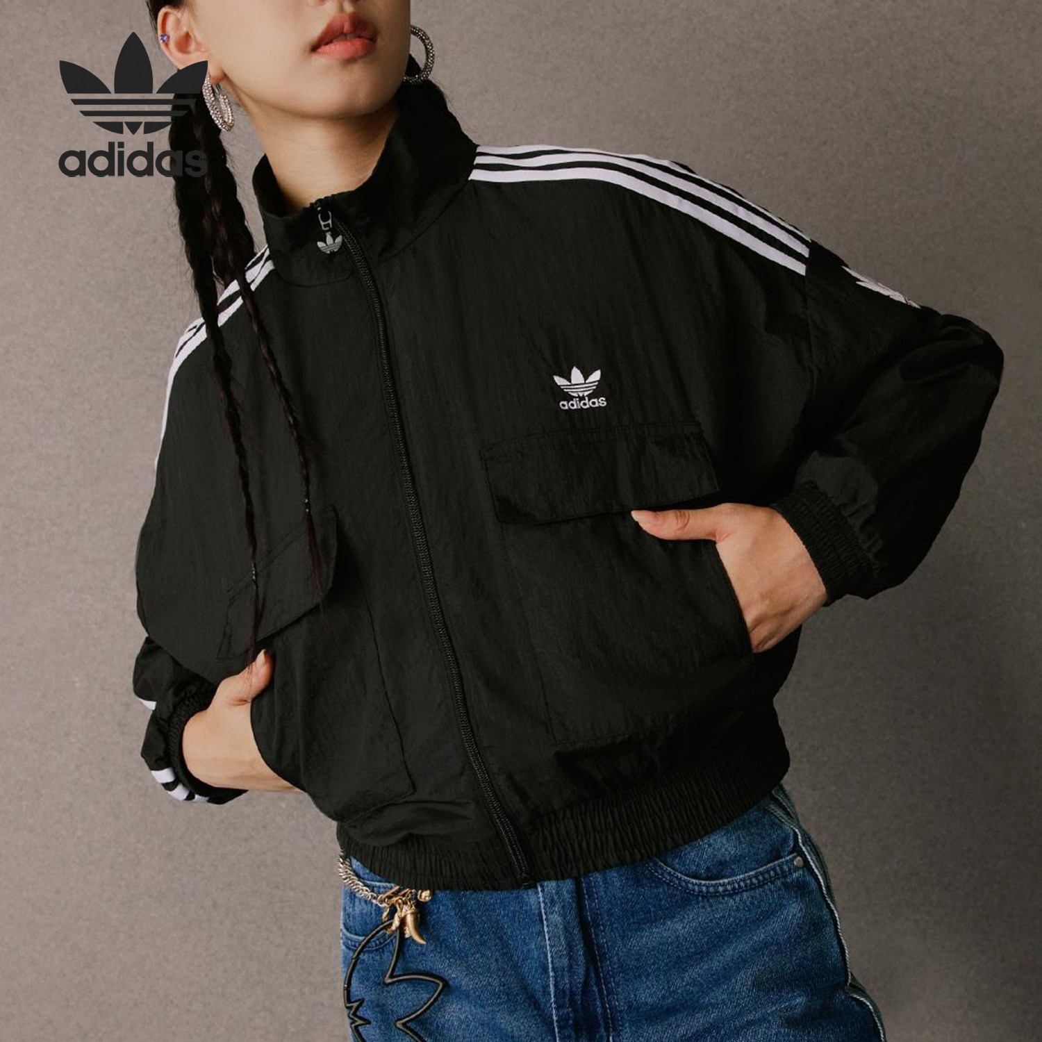 Adidas/阿迪达斯官方正品三叶草女士短款条纹梭织运动外套KG8512 - 实物图