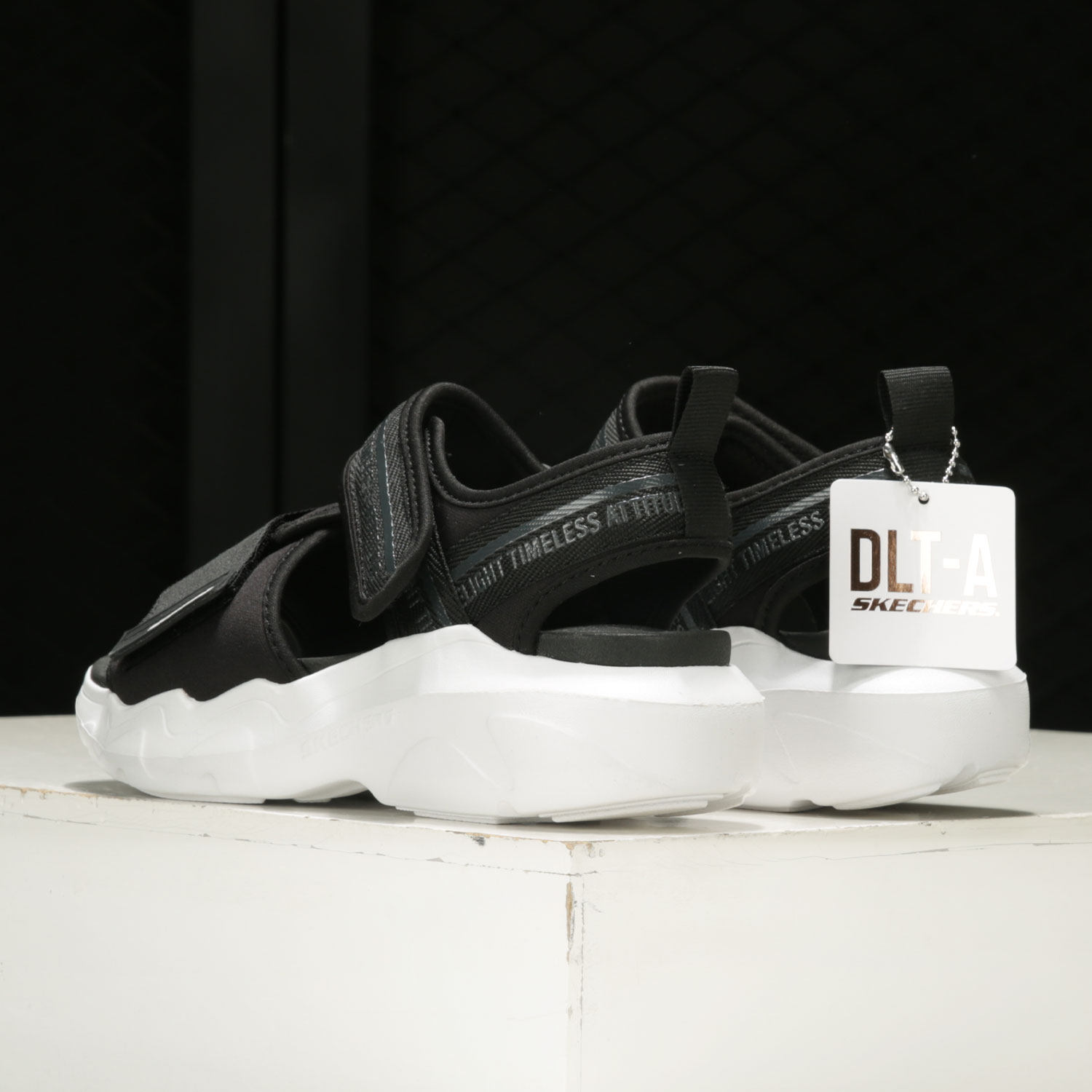 Skechers/斯凯奇正品【GO 系列】女子夏季魔术贴沙滩鞋休闲凉鞋