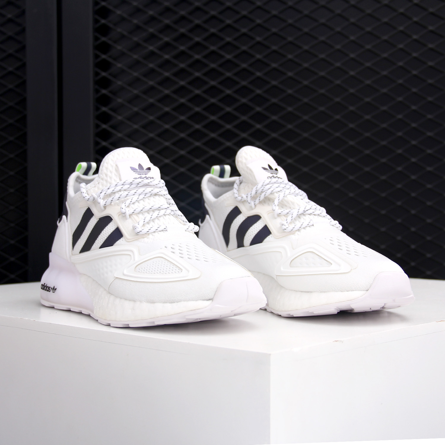 运动鞋Adidas/阿迪达斯缓震