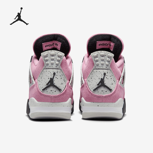 耐克女士气垫透气缓震篮球鞋