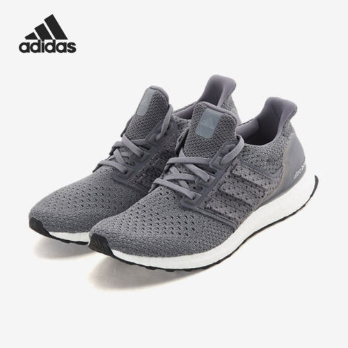 阿迪达斯UltraBoost男女跑步鞋
