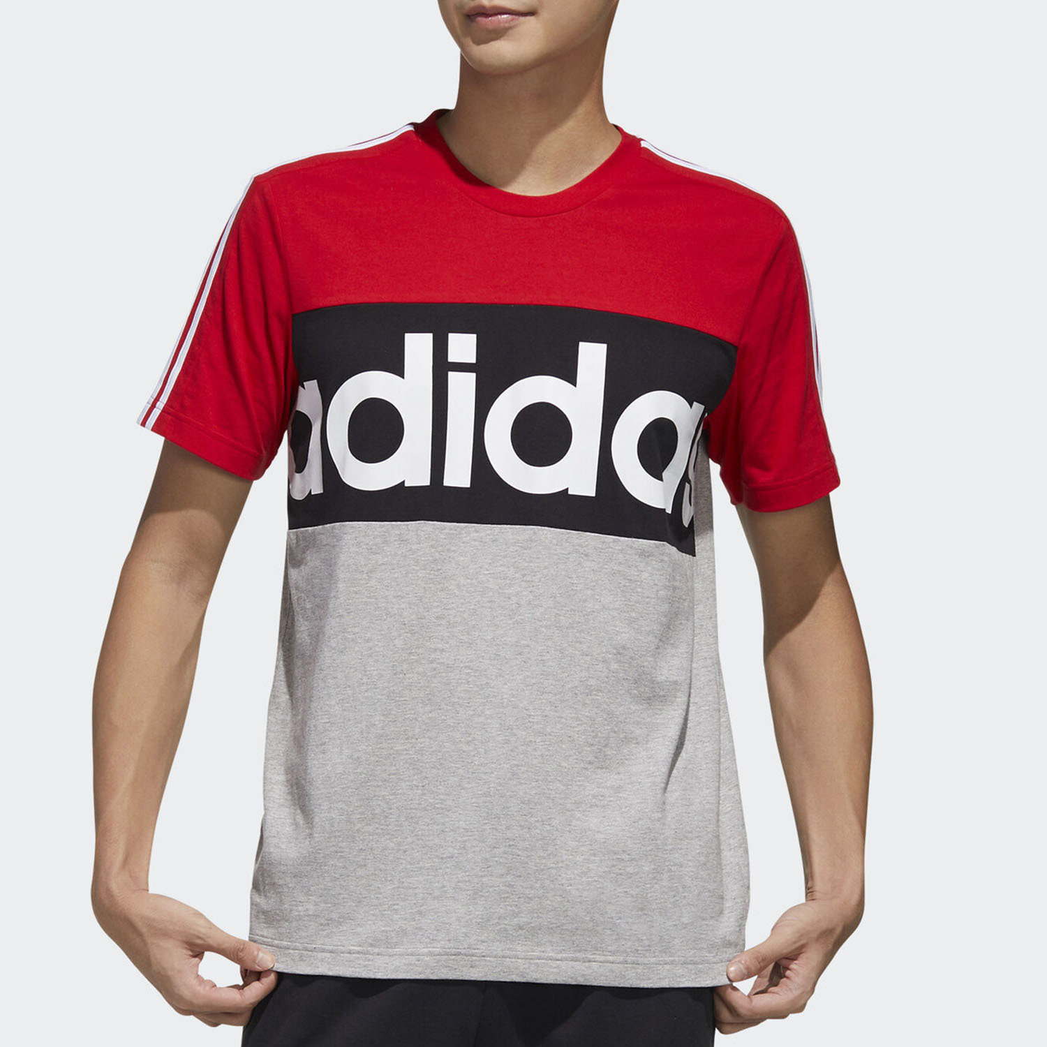 Adidas男子夏季运动休闲短袖T恤