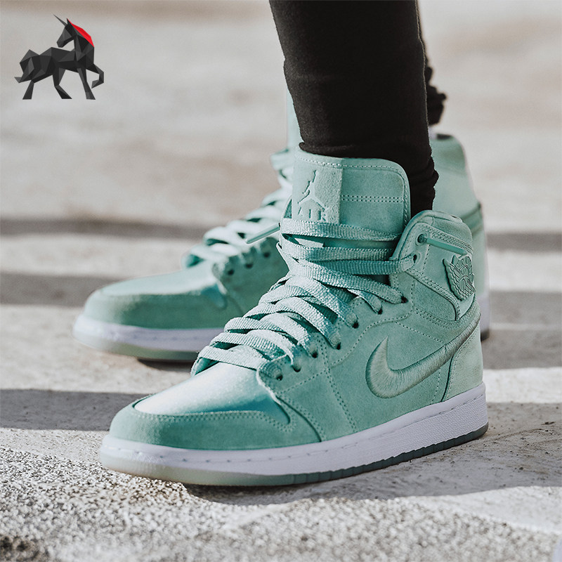 Nike/耐克正品JORDAN女士高帮复古时尚系带篮球鞋AO1847-345