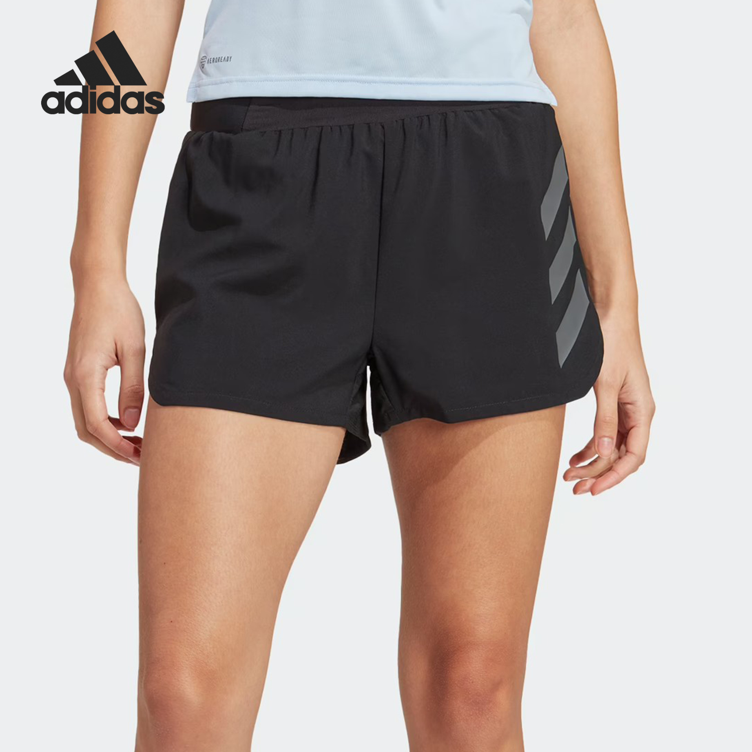 阿迪达斯女士户外透气训练短裤