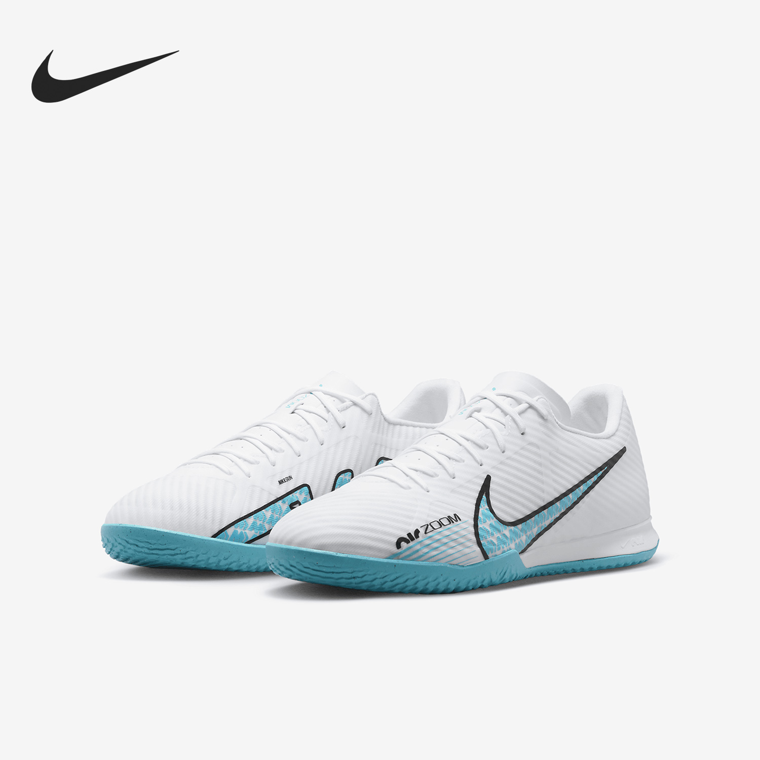 耐克男子休闲运动低帮足球鞋