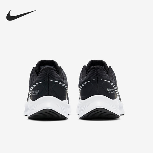 男运动跑步鞋Nike/耐克