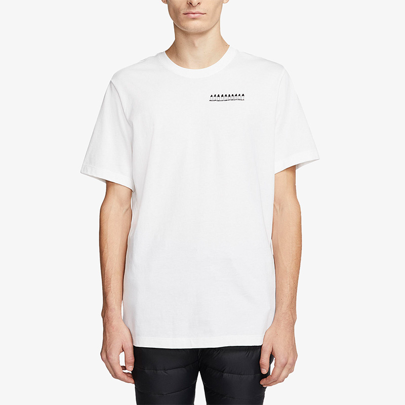 耐克男子运动休闲短袖