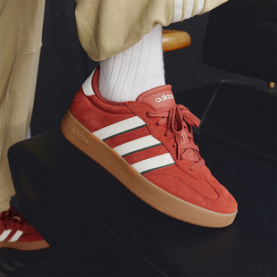 轻便.运动休闲板鞋 BARREDA男士 JP7098 阿迪达斯正品 Adidas
