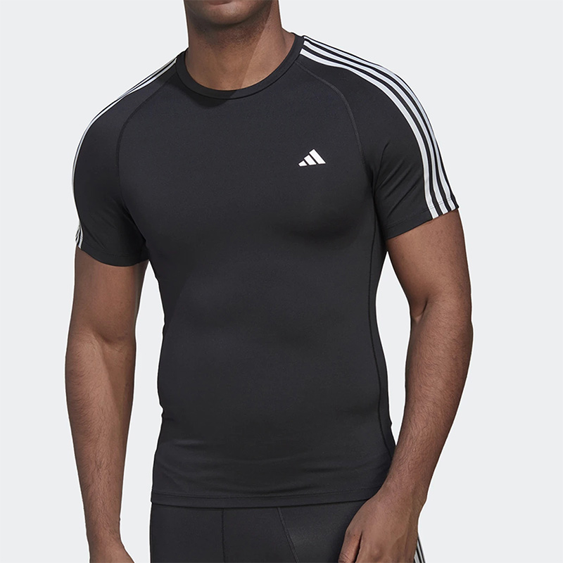 Adidas/阿迪达斯正品夏季新款男子运动休闲舒适透气短袖T恤HD3525