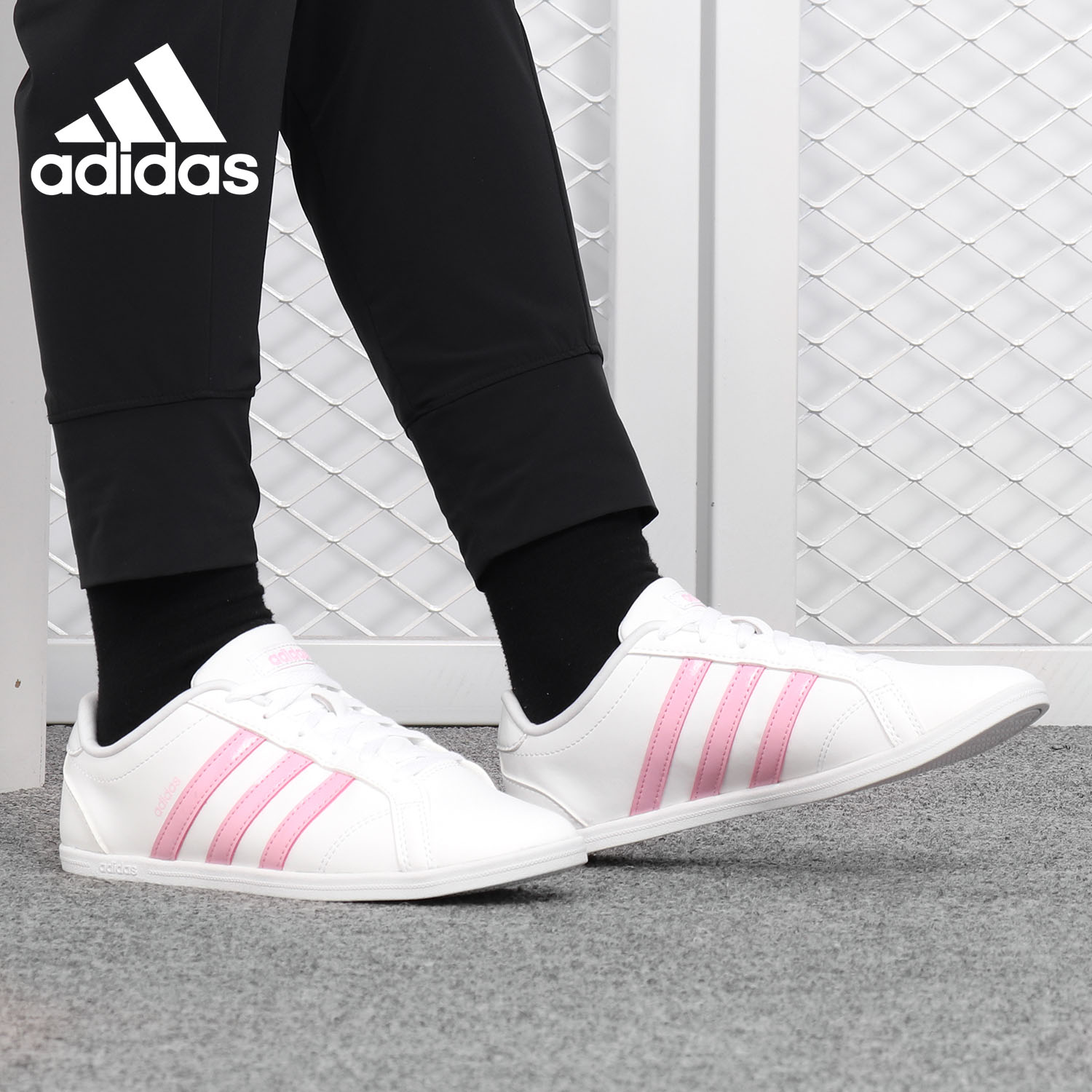 Adidas/阿迪达斯正品当季新款CONEO QT女子休闲运动板鞋 F34703