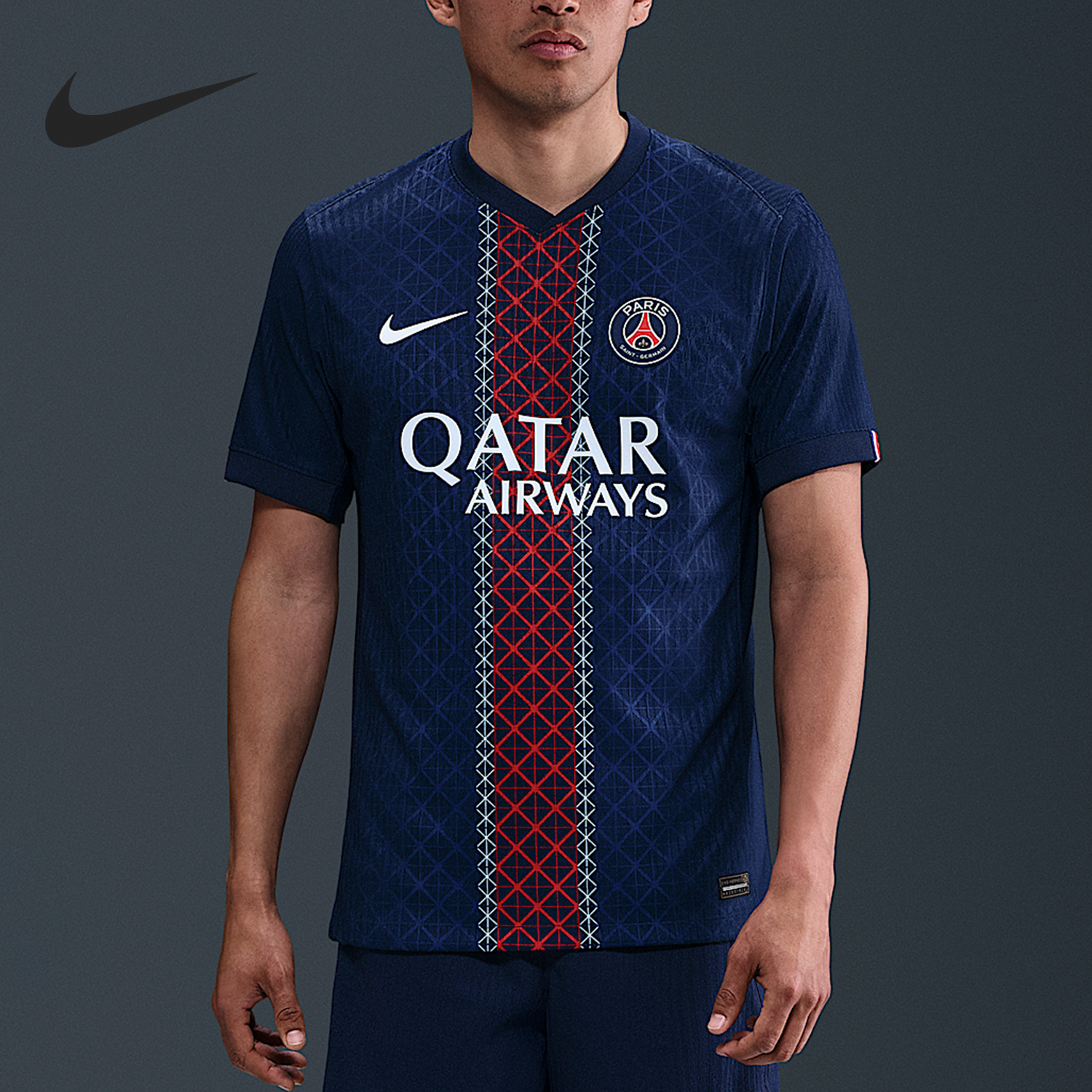 耐克男士足球拼接训练球衣