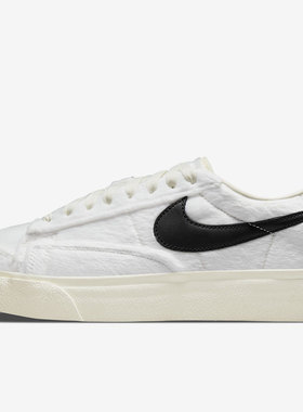 Nike/耐克正品Blazer Platform女子绒毛低帮休闲板鞋 DO2115-133