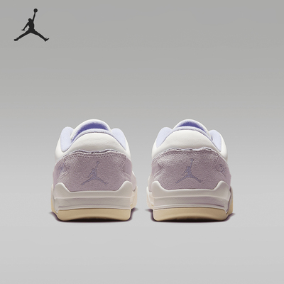 耐克女士经典透气简约运动篮球鞋