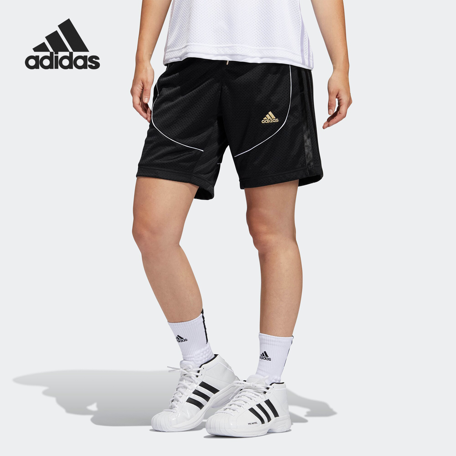Adidas/阿迪达斯透气短裤