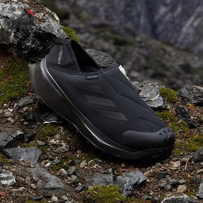 阿迪达斯男女缓震保暖营地户外鞋