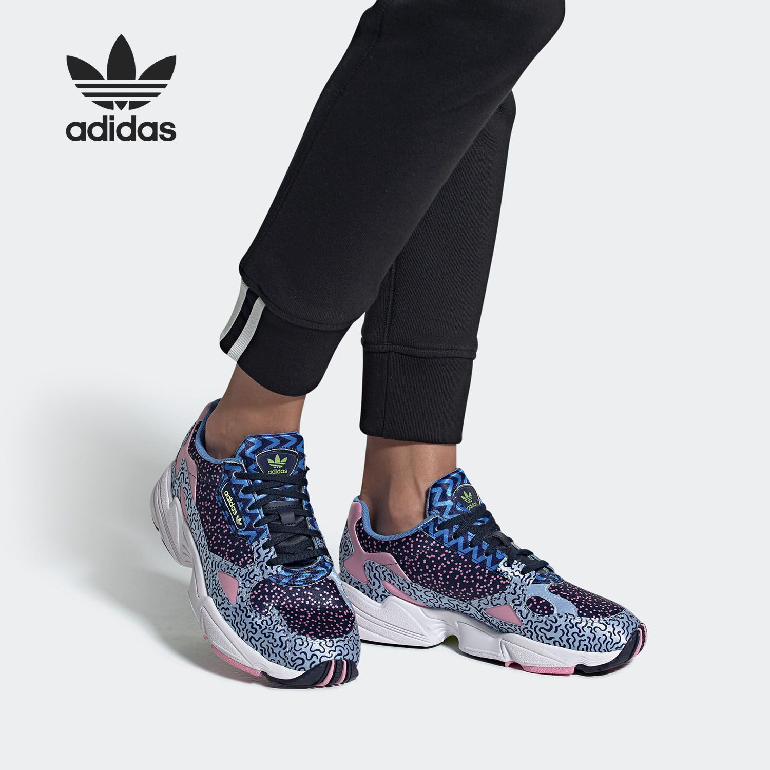 Adidas/阿迪达斯正品 三叶草FALCON W女子经典运动休闲鞋 EE7098