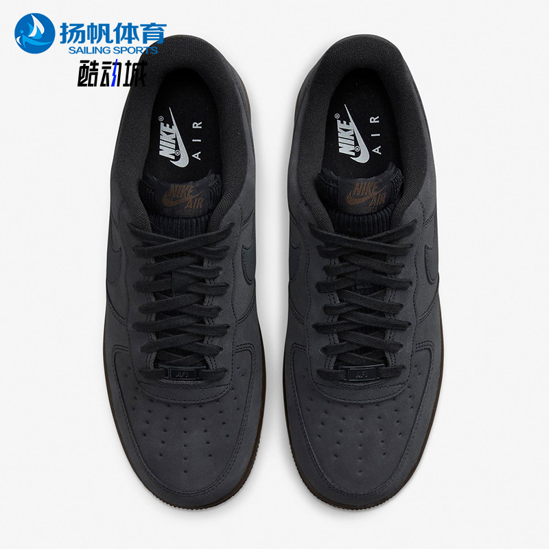 耐克女士耐磨低帮运动板鞋