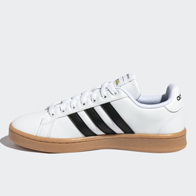 阿迪达斯男女运动休闲板鞋