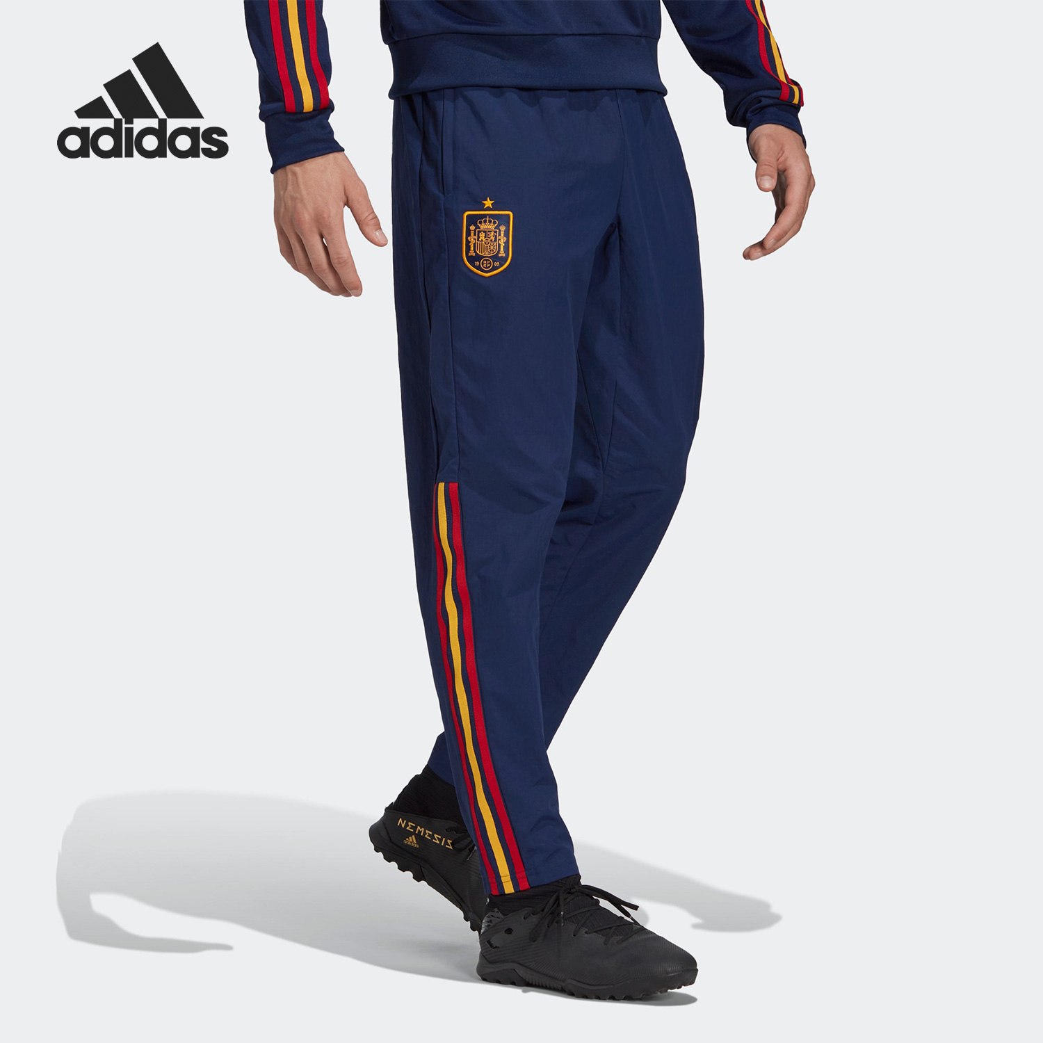 Adidas/阿迪达斯官方正品训练西班牙队男子足球运动长裤HE8817