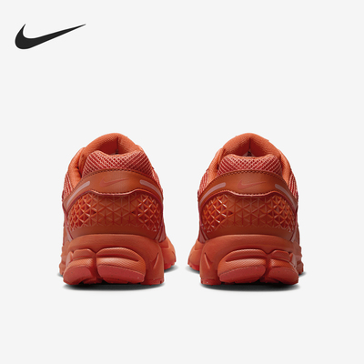 Nike/耐克官方正品Air Zoom Vomero 5男士透气跑步鞋HF5493-800