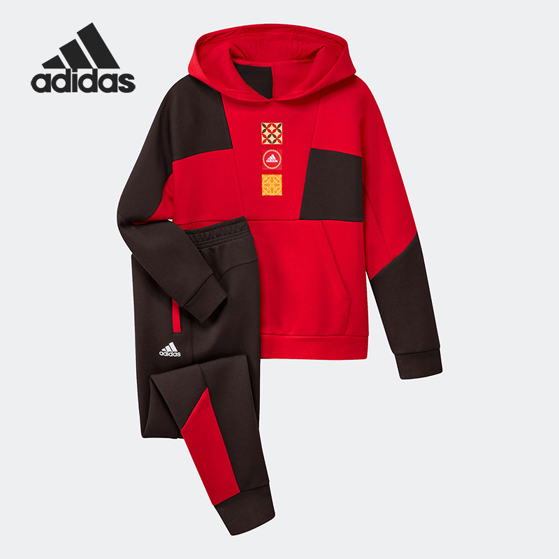 阿迪达斯儿童休闲运动套装