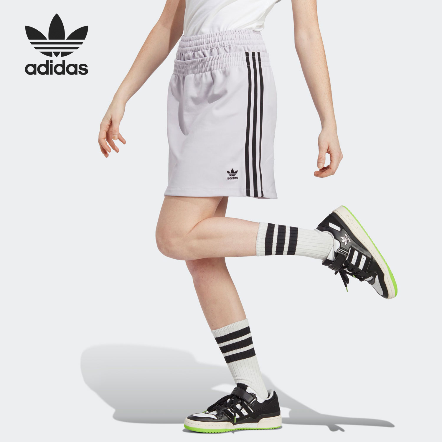 Adidas/阿迪达斯正品三叶草女士条纹休闲户外半身裙IC3142