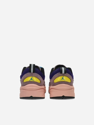 Nike/耐克 Официальная аутентичная новая женская повседневная обувь JORDANA AirJordan2/3 IQ5649-500