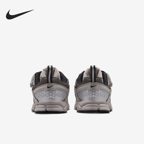Nike/耐克正品Vomero 5婴童运动低帮回弹透气休闲鞋HF7000-010