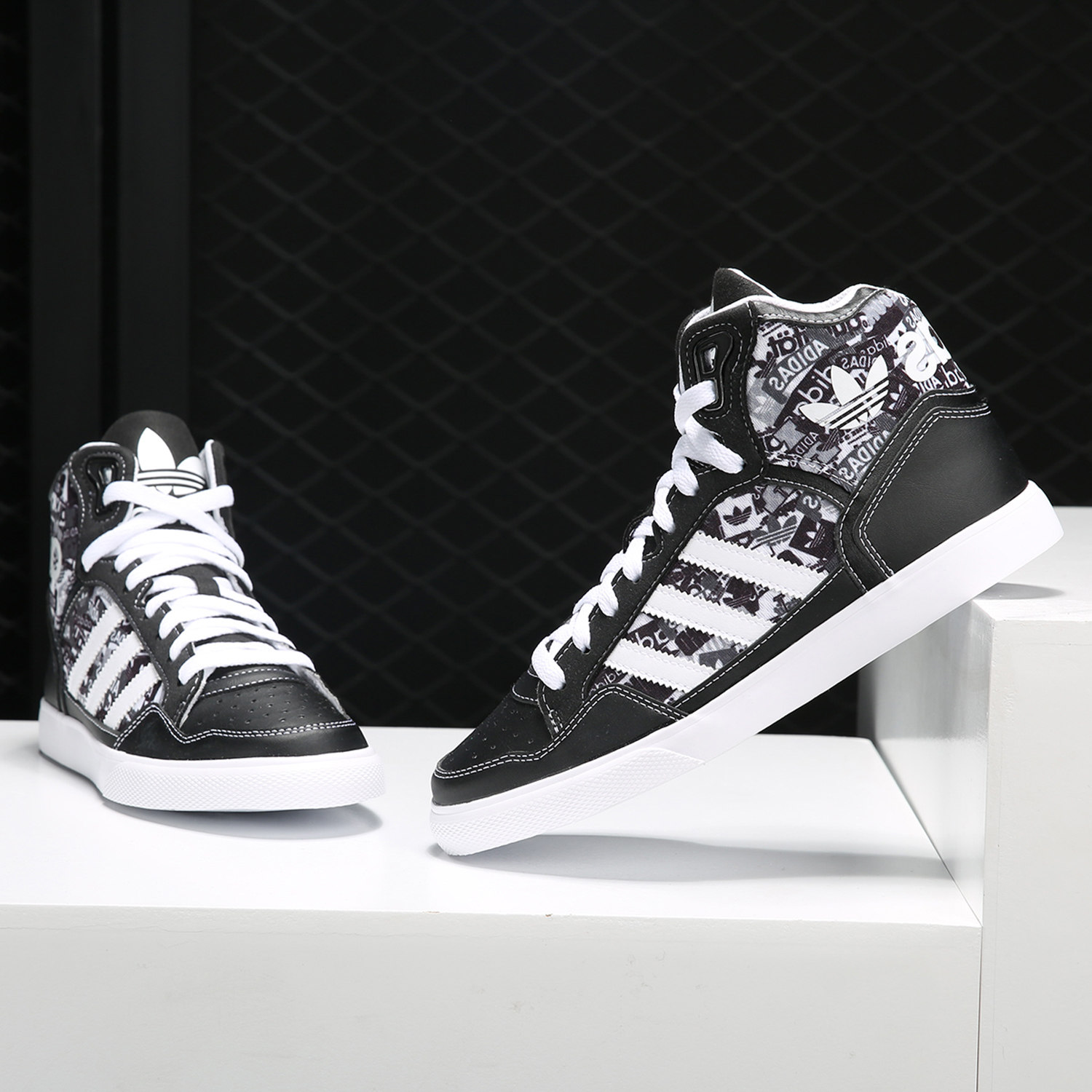 Adidas/阿迪达斯正品新款 三叶草系列女子运动休闲板鞋CP9627,运动鞋new,板鞋,淘宝优惠券,粉丝福利购,淘宝优惠卷