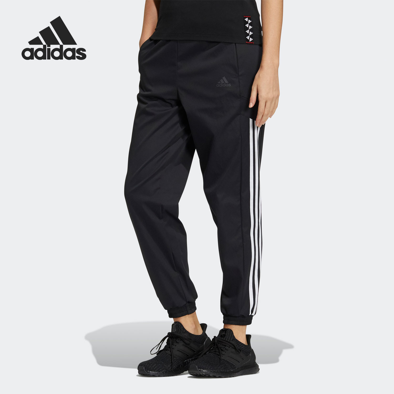 阿迪达斯女子运动长裤HE9993