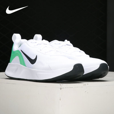 耐克女子运动跑步鞋CJ1677-104