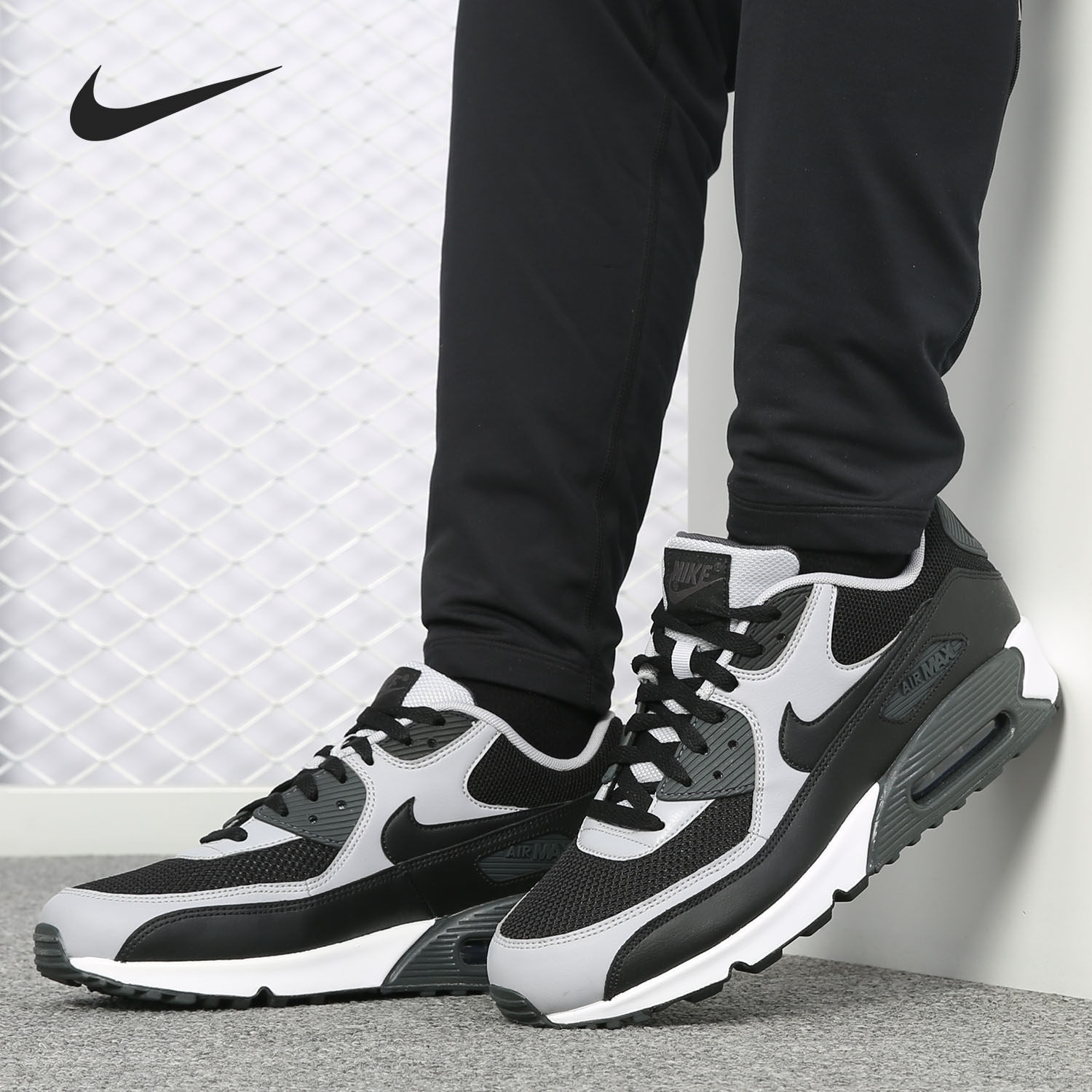 Nike/耐克正品跑步鞋NIKE AIR MAX 90男气垫透气休闲运动鞋537384
