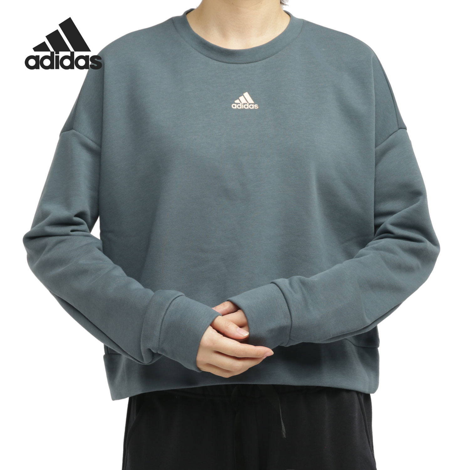 阿迪达斯女子宽松运动卫衣