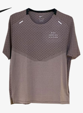 Nike/耐克官方正品男子透气吸汗跑步训练运动短袖T恤 DD4796-011