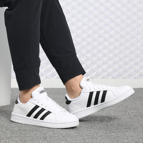 adidas女子低帮透气eg5949休闲鞋