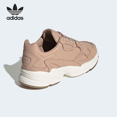 休闲鞋Adidas/阿迪达斯