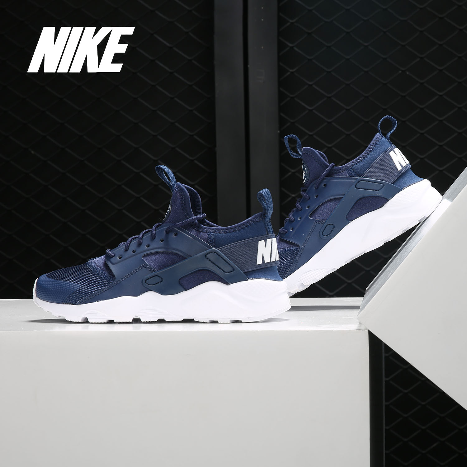 Nike/耐克正品 Air Huarache Ultra 女子运动休闲鞋 847569