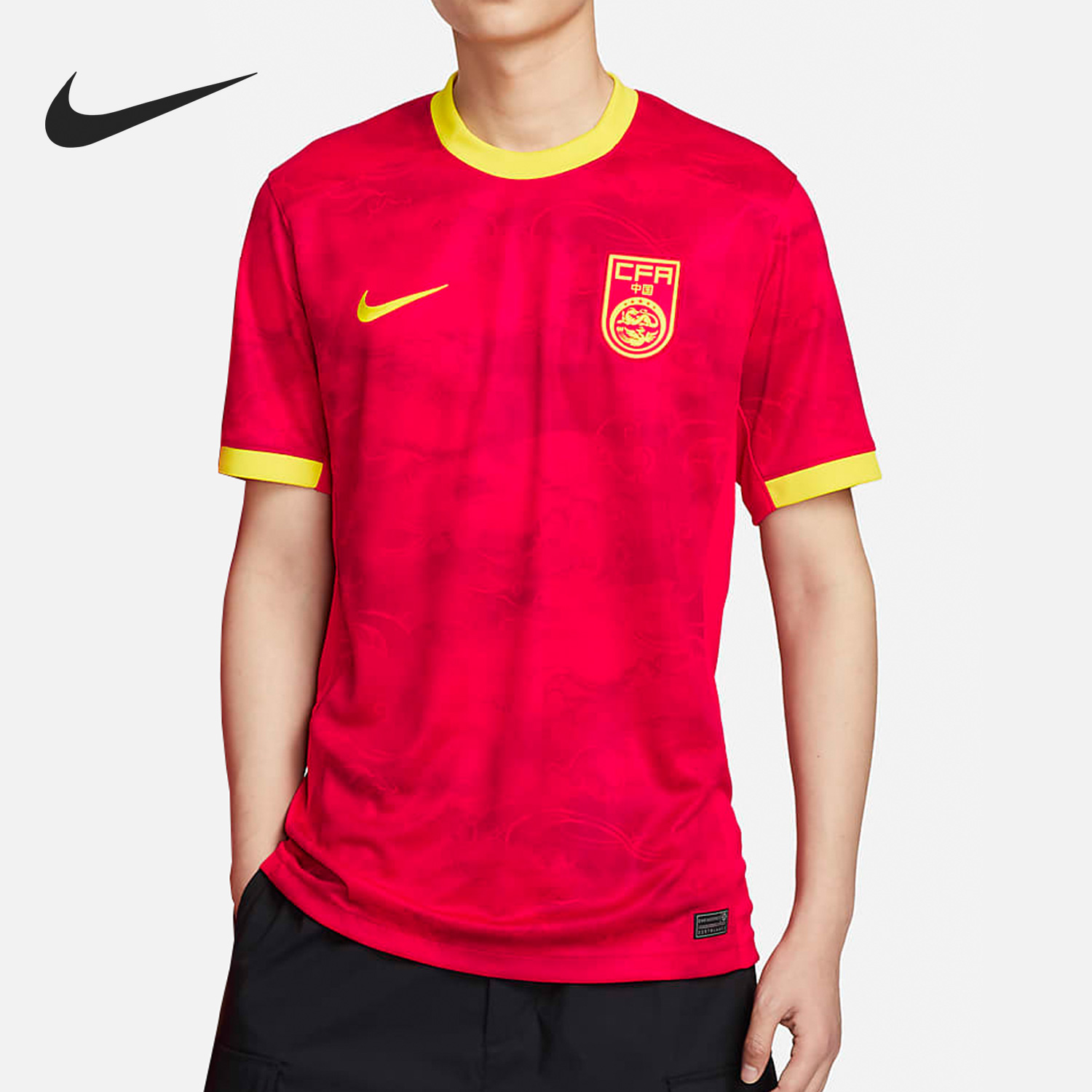 耐克新款足球运动休闲短袖