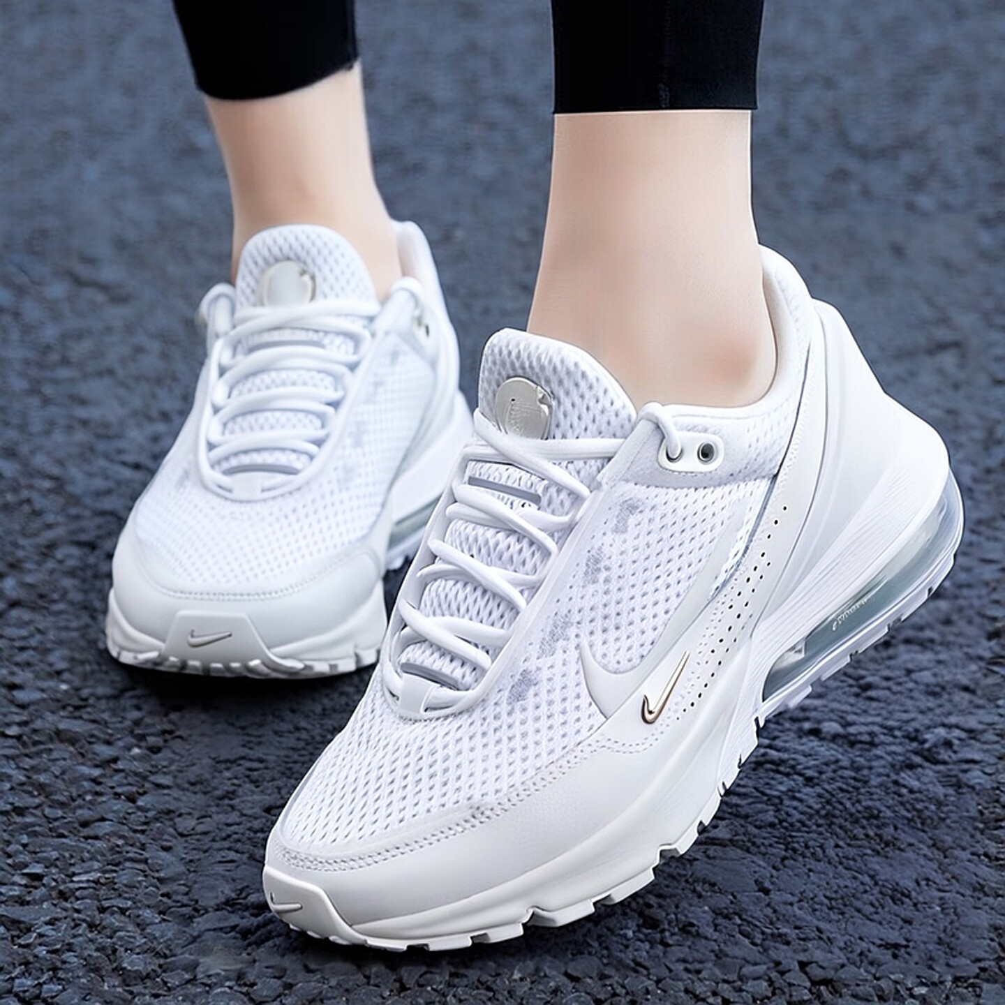 NIKE耐克女鞋AIR MAX缓震气垫鞋白色休闲运动鞋时尚耐磨跑步鞋